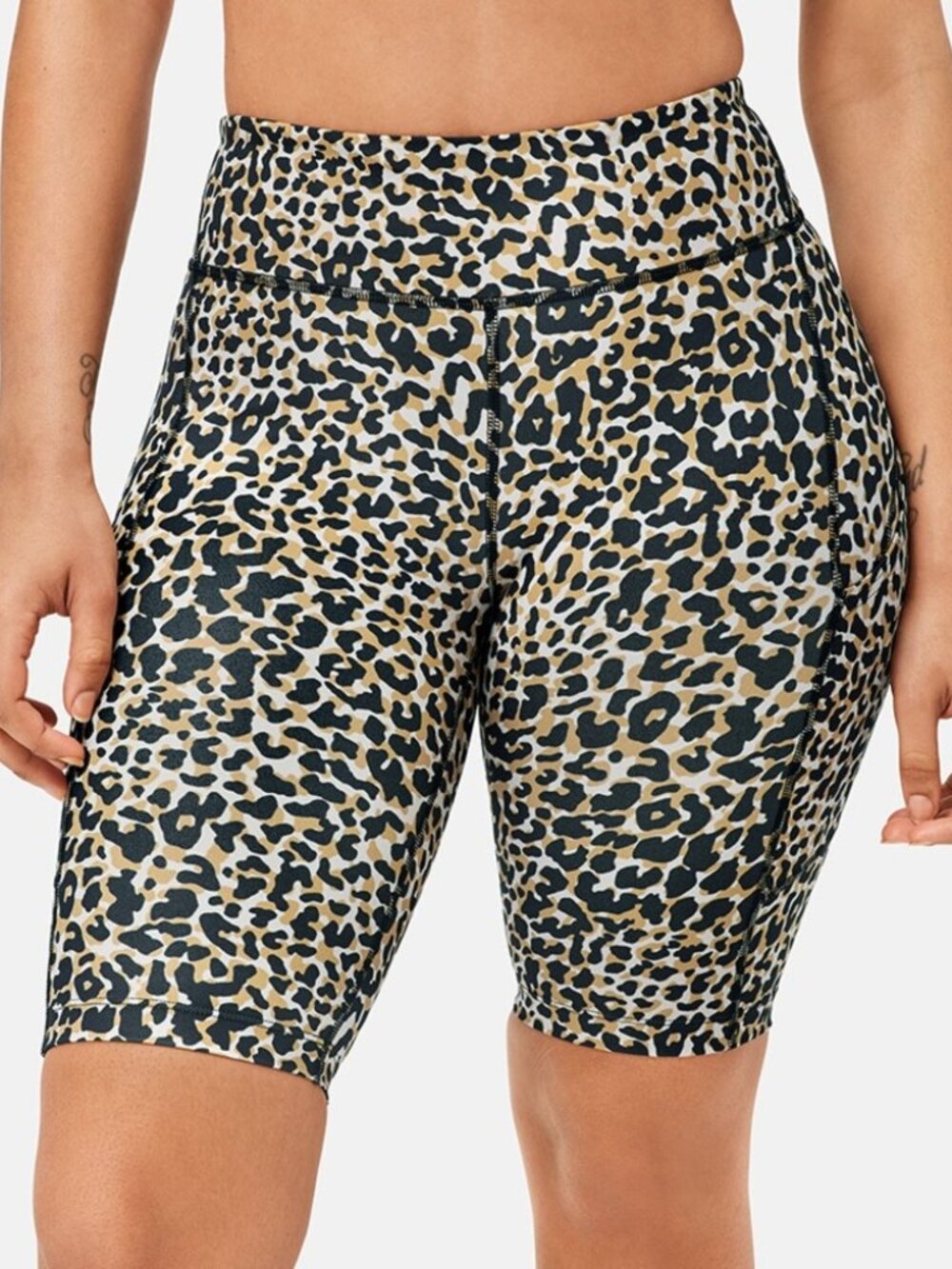 Outdoor Voices Zoom Leopard 10” Bike Shorts Size Medium